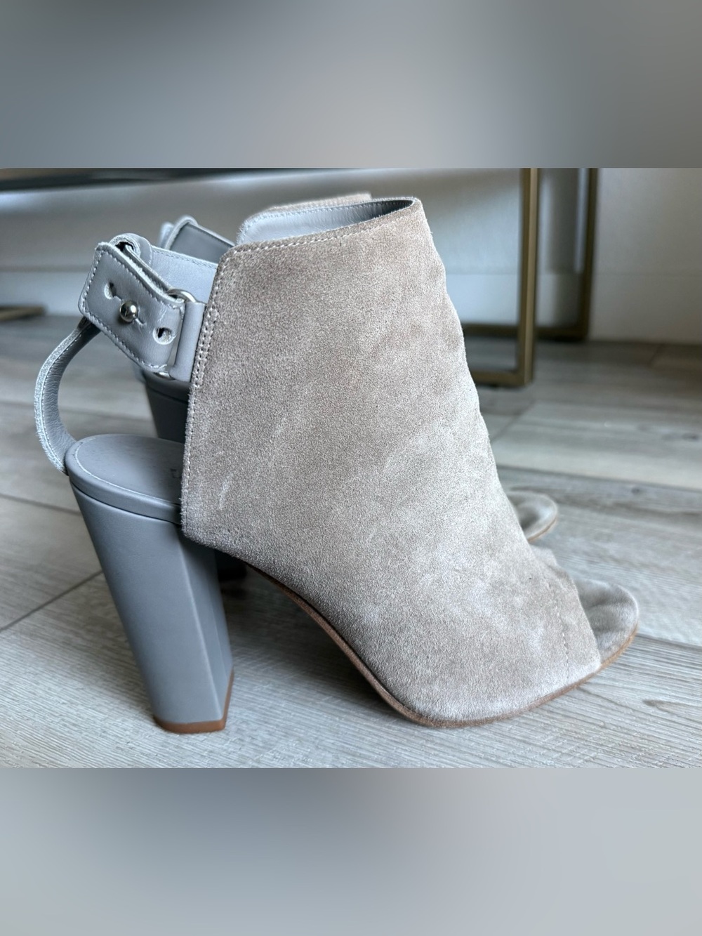 Vince heeled sandals